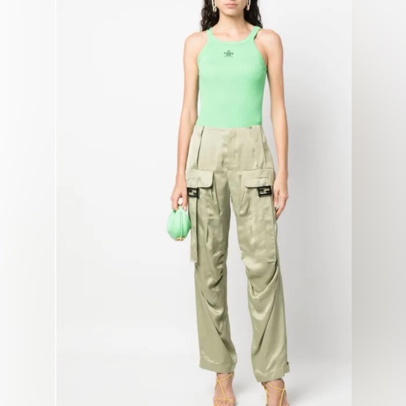 FENDI
satin-finish cargo trousers SZ 40 - Picture 2 of 9